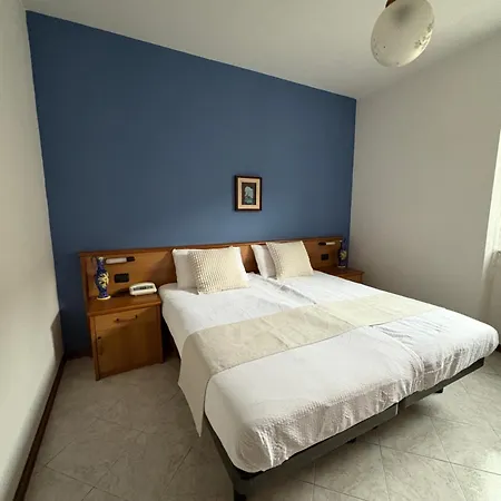 Momora Apartahotel *