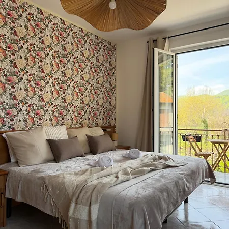 Lejlighedshotel Momora Bardineto