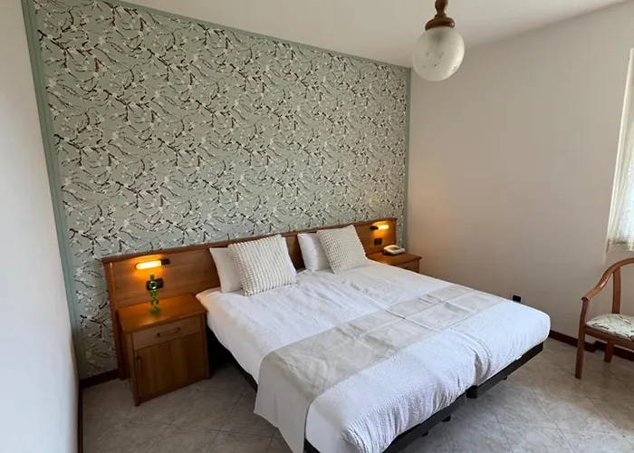 Momora Apartahotel 3*