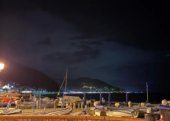 Momora Apartahotel Bardineto